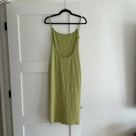 NWOT Reformation Kelsee Green Ribbed Midi Dress with Open back M - Picture 7 of 7